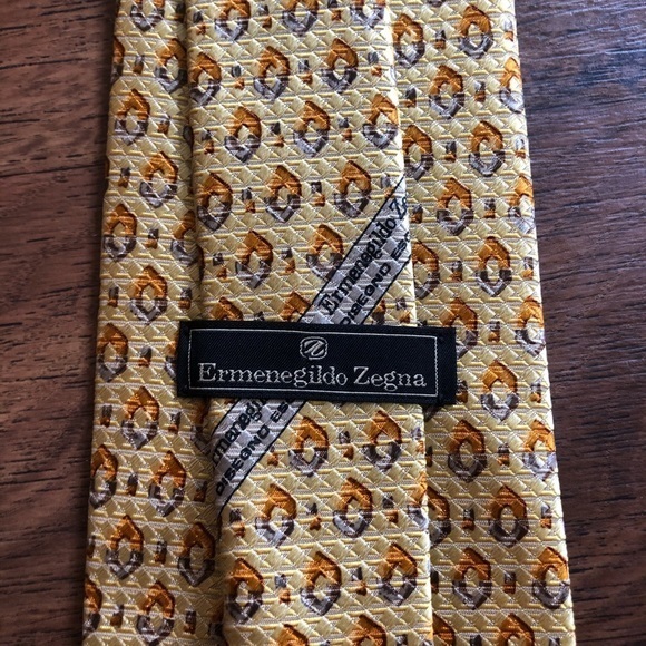 Ermenegildo Zegna Yellow Tie - Picture 1 of 5